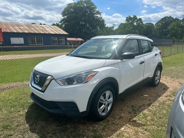 2019 Nissan Kicks 1.6 S's photo
