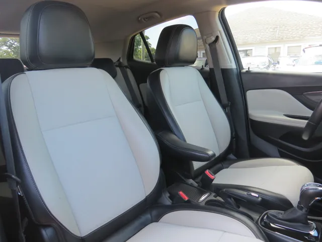 2019 Buick Encore Preferred photo 17