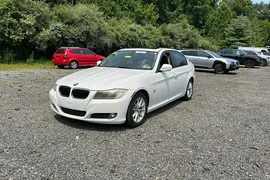 2010 BMW 3 Series 328i's photo