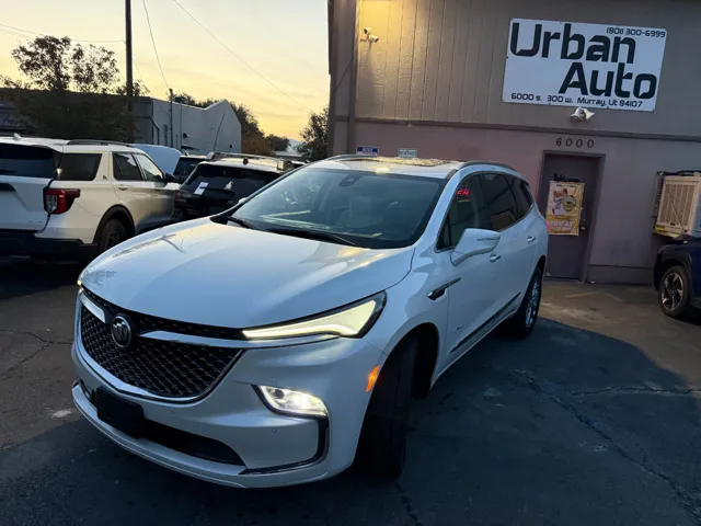 2023 Buick Enclave Avenir's photo
