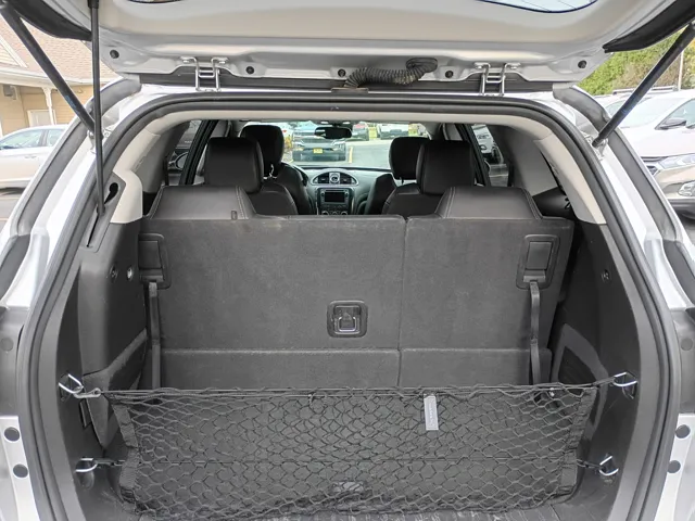2017 Buick Enclave Leather photo 4
