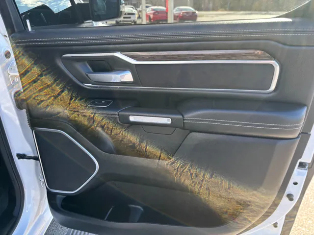 2020 RAM Ram 1500 Pickup Laramie - Photo 23