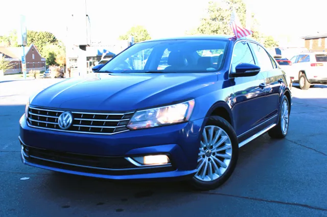 2016 Volkswagen Passat SE
