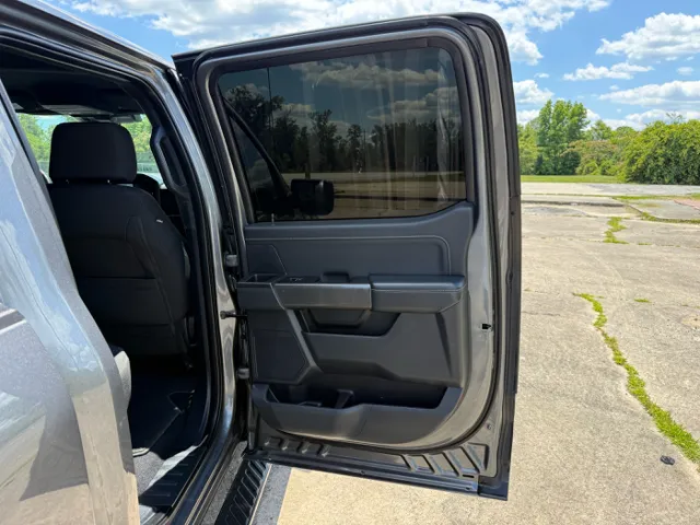 2023 Ford F-150 XLT - Photo 21