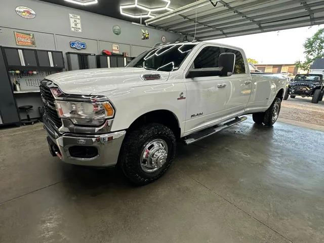 2019 RAM 3500 Big Horn 4X4 Crew Cab LWB's photo