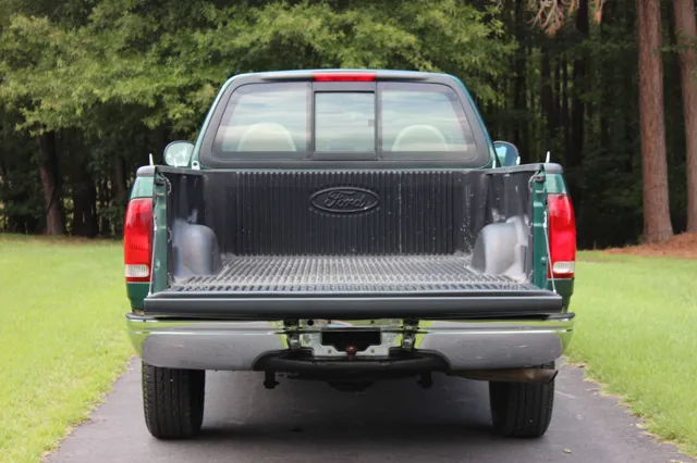 1999 Ford F-150 XL - Photo 11