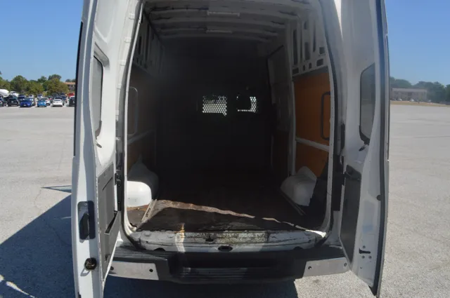 2013 Nissan NV Cargo SV - Photo 18