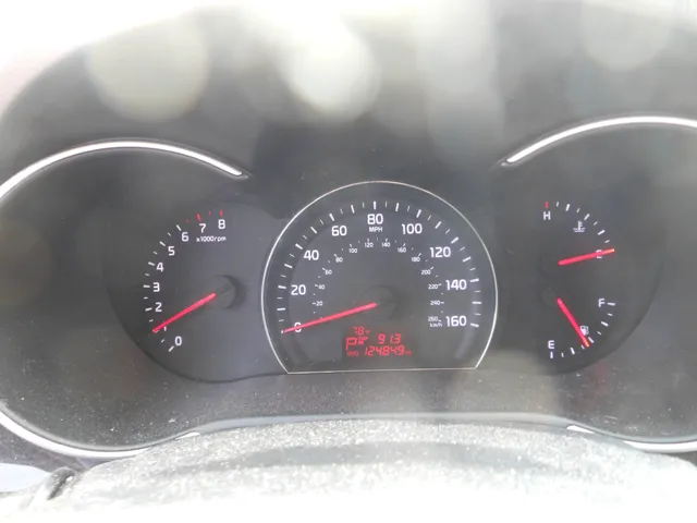 2014 Kia Sorento LX - Photo 8