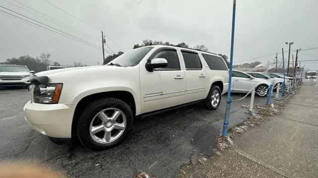 2012 Chevrolet Suburban 4WD 1500 LTZ's photo
