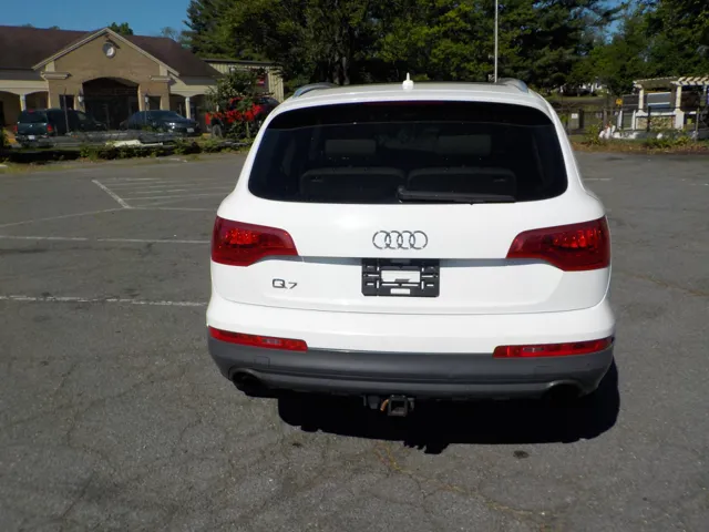 2011 Audi Q7 Premium - Photo 12