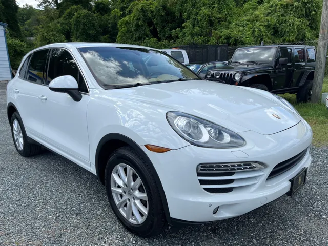 2013 Porsche Cayenne Base