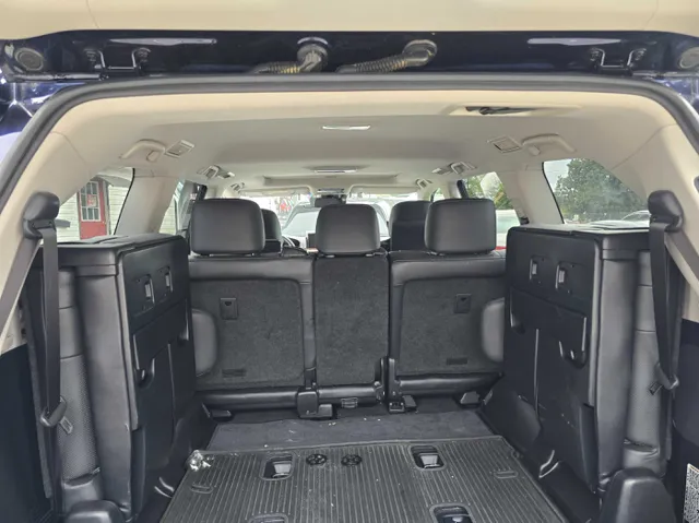 2016 Lexus LX 570 - Photo 11
