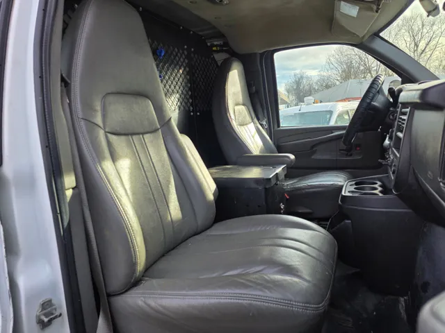 2013 Chevrolet Express Cargo Work Van - Photo 52