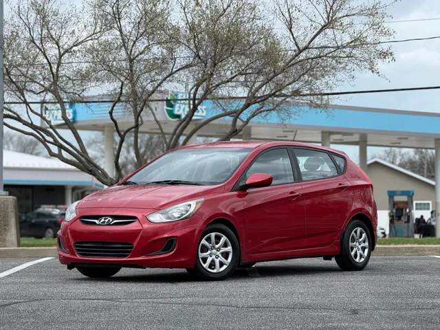 2013 Hyundai Accent GS