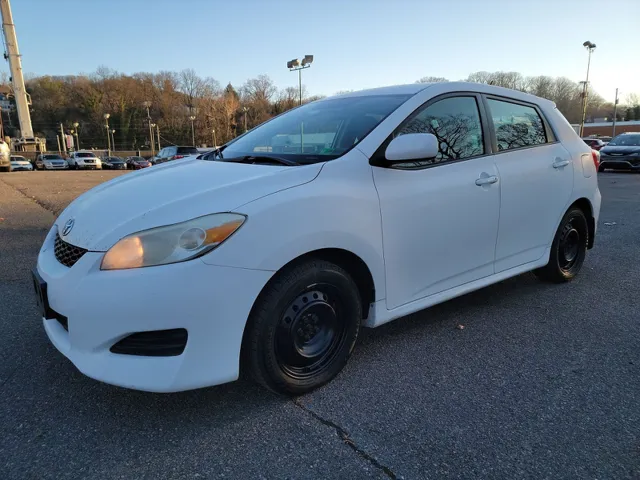 2010 Toyota Matrix Base's photo