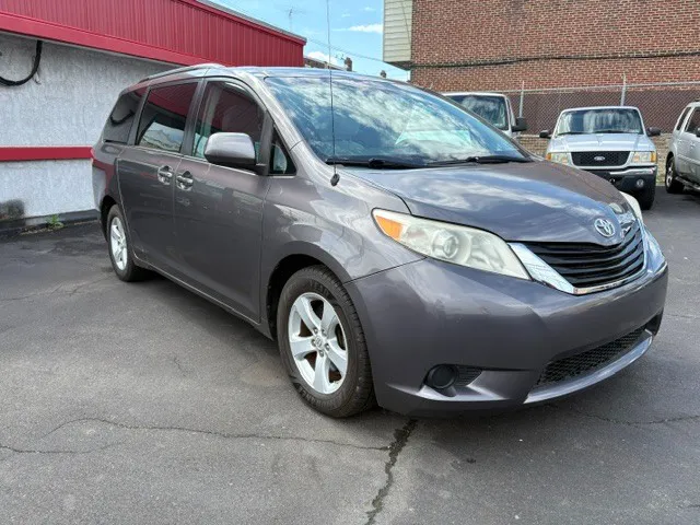 2011 Toyota Sienna