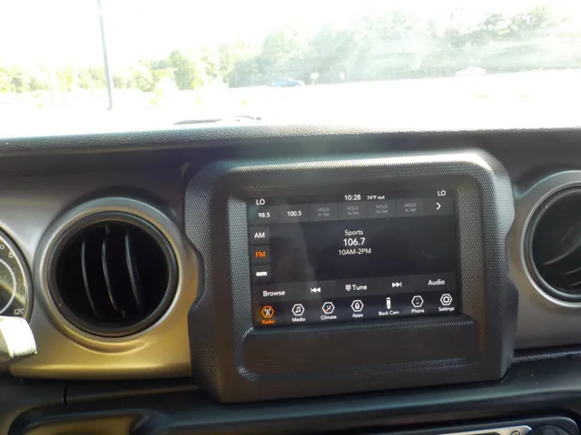 2021 Jeep Wrangler Unlimited Sport photo 24