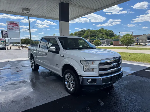 2015 Ford F-150 XLT 4x4 SuperCrew 145-in's photo