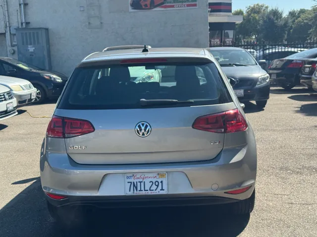 2016 Volkswagen Golf TSI S - Photo 6