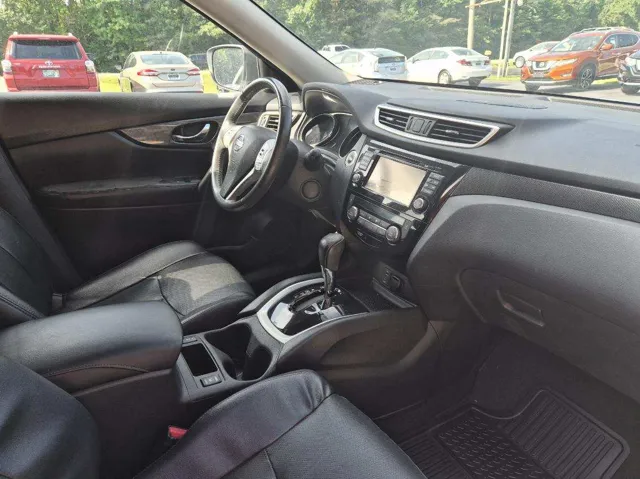 2016 Nissan Rogue SL - Photo 7