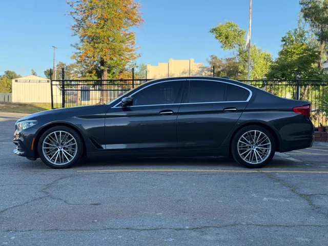 2017 BMW 5 Series 530i - Photo 7
