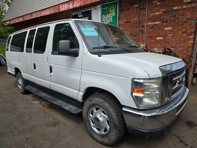2012 Ford E-Series Econoline Wagon