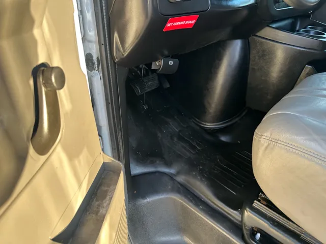 2013 Chevrolet Express Cargo Work Van - Photo 19