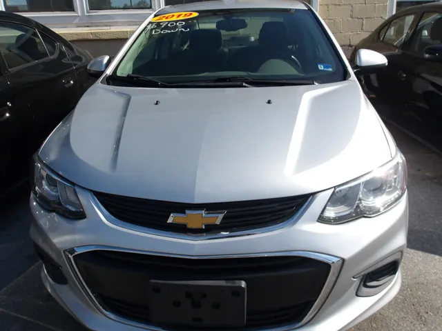 2019 Chevrolet Sonic Sedan LT Automatic's photo
