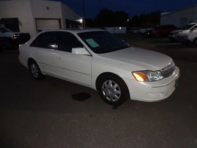 2001 Toyota Avalon XL