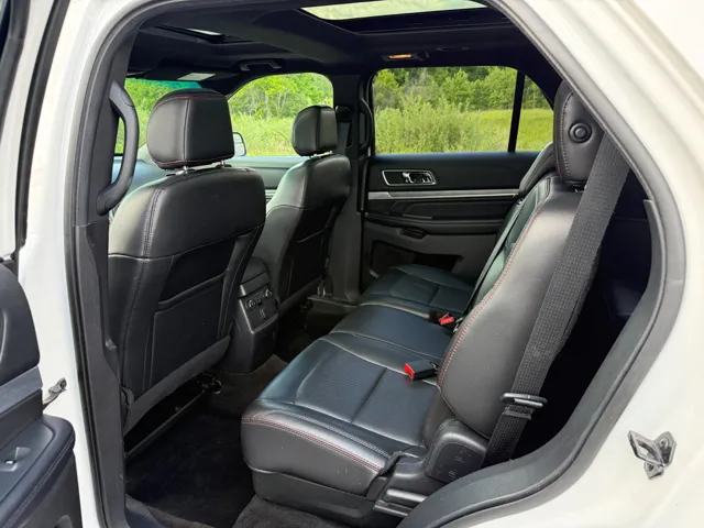 2017 Ford Explorer Sport - Photo 15