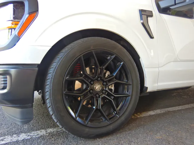 2025 Ford F-150 XL - Photo 20