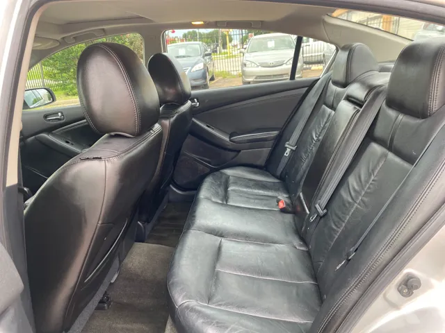 2011 Nissan Altima - Photo 11