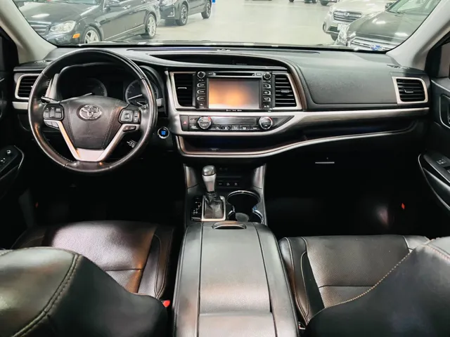 2018 Toyota Highlander Limited photo 21