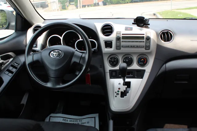 2010 Toyota Corolla Matrix L 4WD photo 20