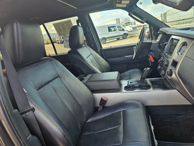 2016 Ford Expedition XLT - Photo 17