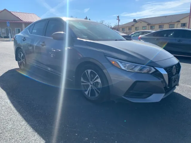 2021 Nissan Sentra SV's photo