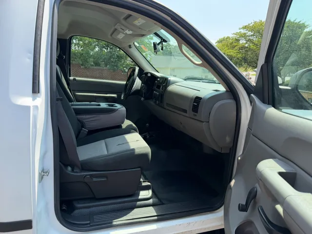 2009 GMC Sierra 1500 Work Truck - Photo 12