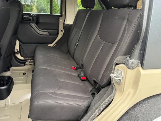 2018 Jeep Wrangler JK Unlimited Sport S - Photo 29