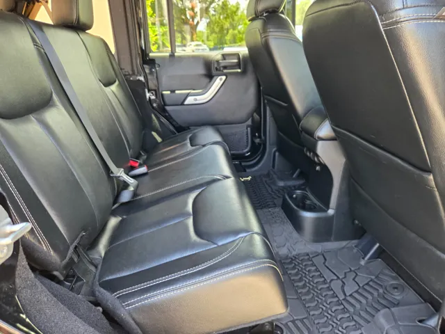 2016 Jeep Wrangler Unlimited Rubicon - Photo 37
