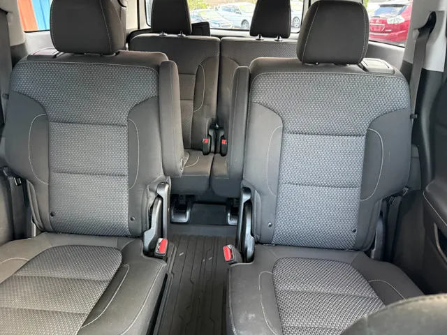 2023 GMC Acadia SLE - Photo 13