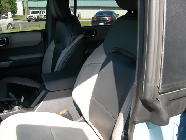 2023 Ford Bronco 4-Door Wildtrak - Photo 8
