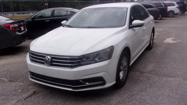 2018 Volkswagen Passat S