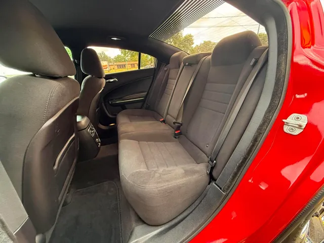 2012 Dodge Charger SE - Photo 18