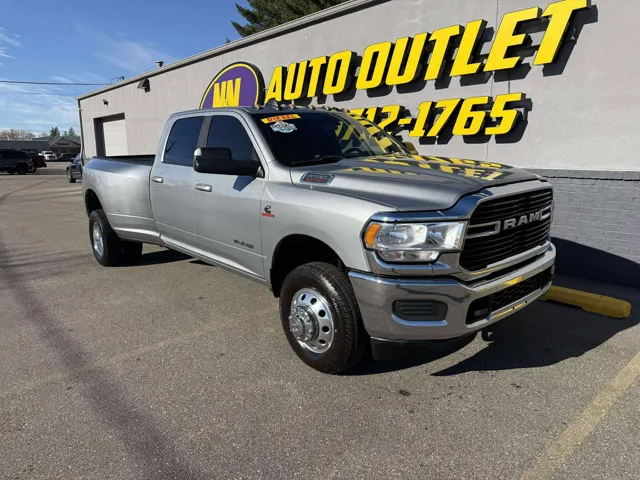 2021 RAM Ram 3500 Pickup Big Horn's photo