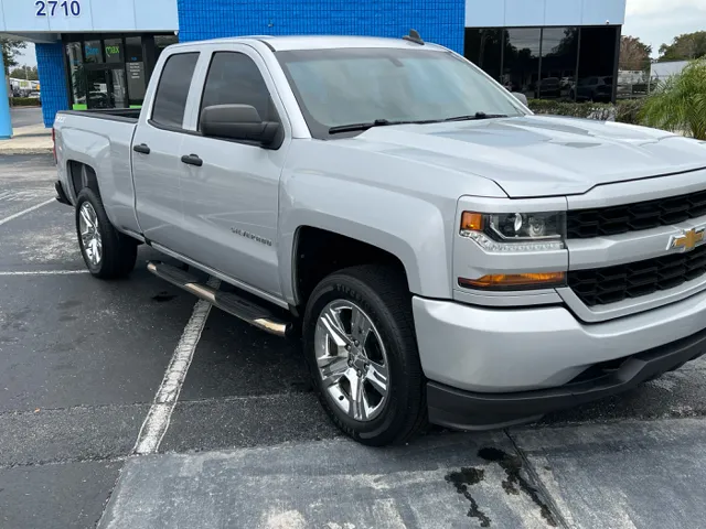 2018 Chevrolet Silverado 1500 Custom