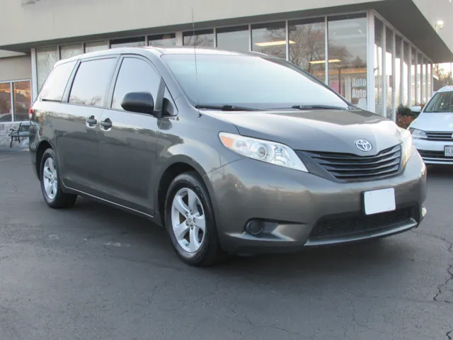 2012 Toyota Sienna Base