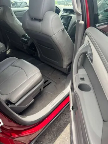 2014 Chevrolet Traverse 2LT - Photo 12