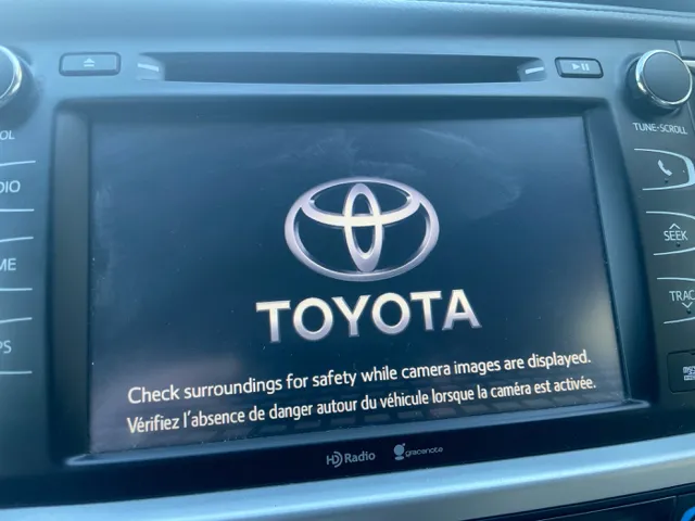 2015 Toyota Highlander XLE - Photo 29