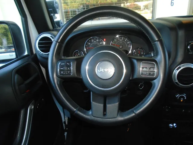 2015 Jeep Wrangler Unlimited Sahara - Photo 64