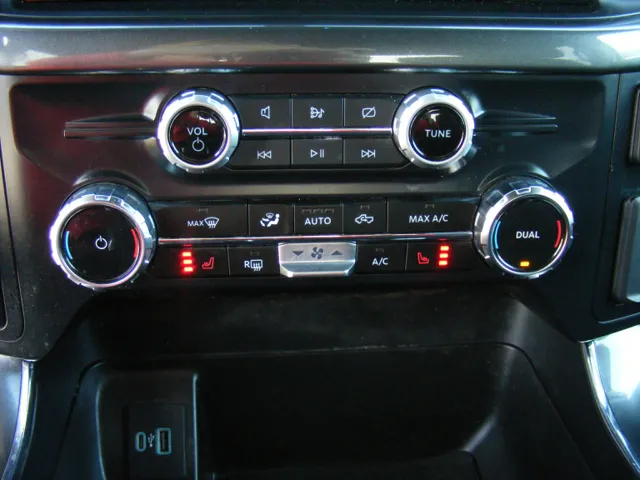 2023 Ford F-150 XLT - Photo 33